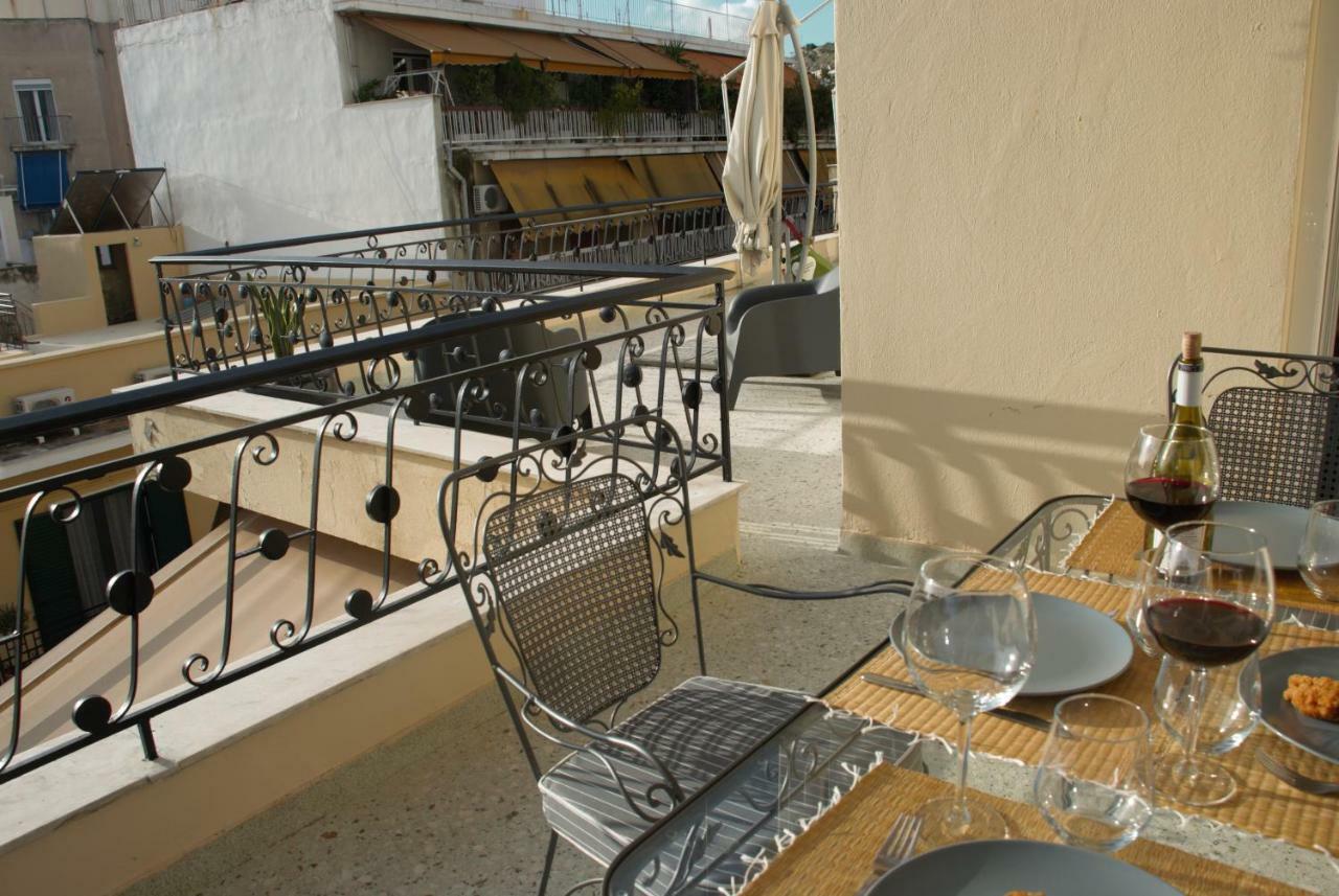 Soulis' Penthouse Near Acropolis Apartamento Atenas Exterior foto